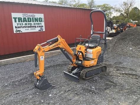 mustang 80m rubber track mini excavator|80M .